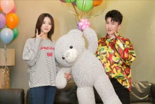 娱乐吃瓜背景图片大全集,揭秘明星幕后故事